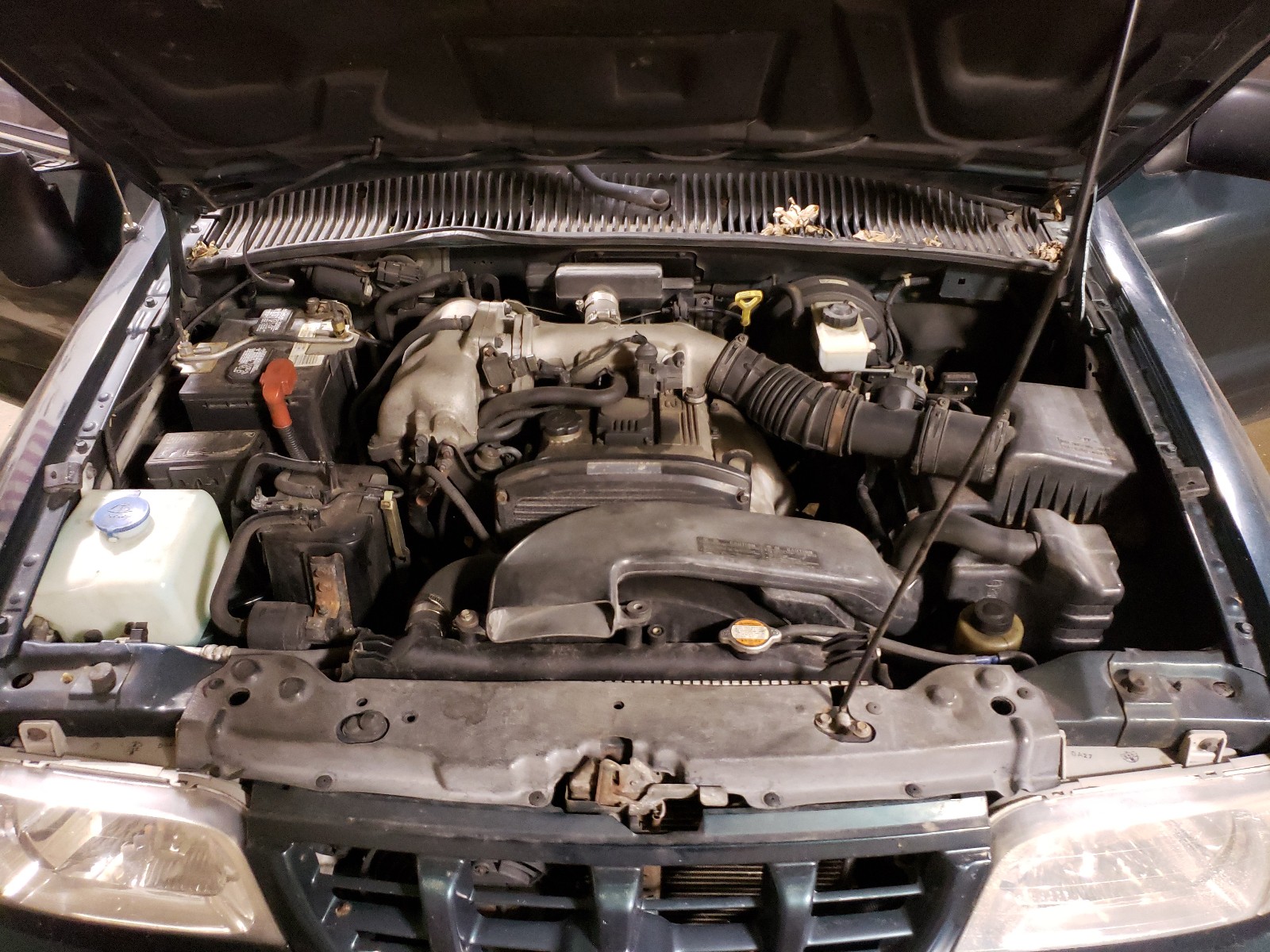 Photo 7 from auction – 2000 KIA SPORTAGE with VIN KNDJB723XY5671544