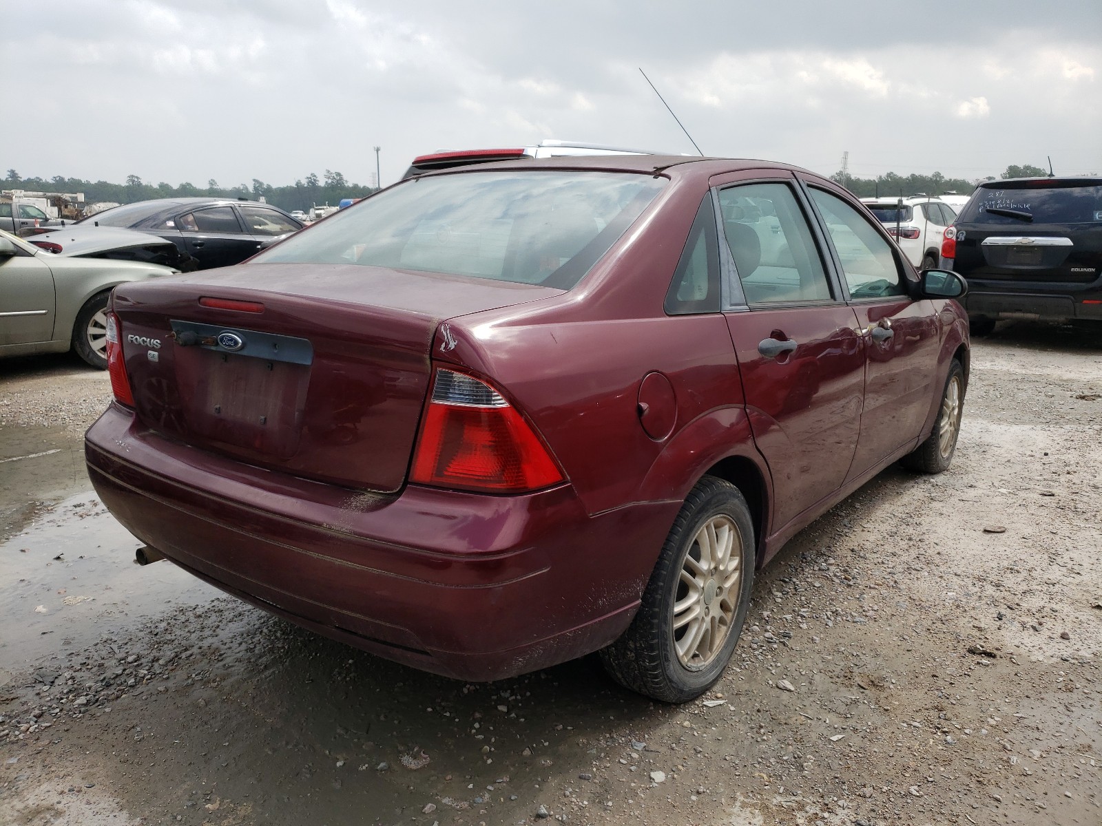 Photo 4 from auction – 2007 FORD FOCUS ZX4 with VIN 1FAFP34NX7W357521