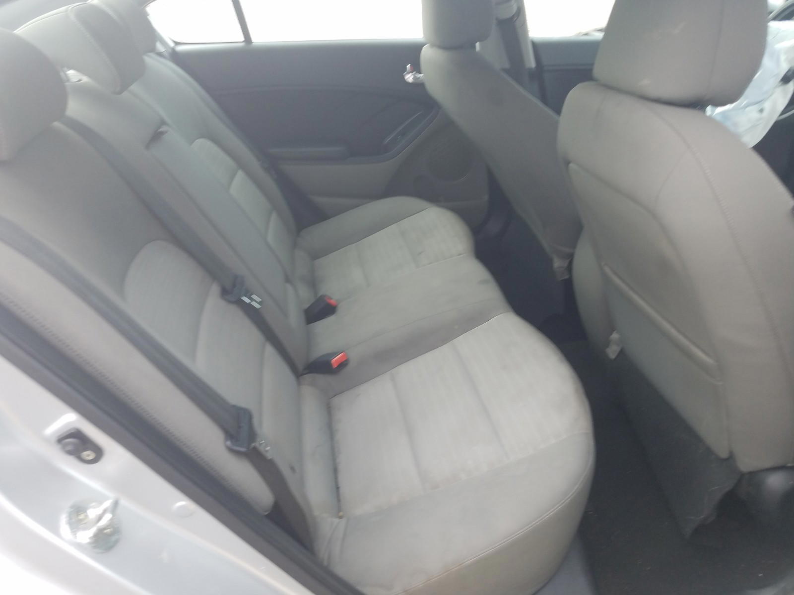 Photo 6 from auction – 2015 KIA FORTE EX with VIN KNAFX4A84F5267779