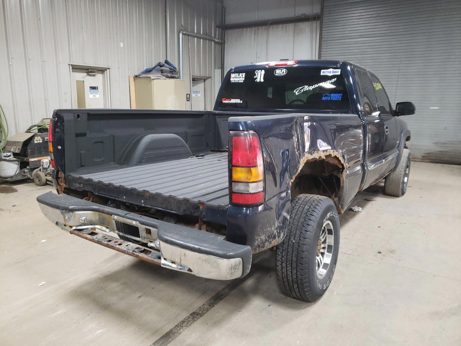 Photo 4 from auction – 2007 GMC SIERRA K25 with VIN 1GTHK29D27E187480