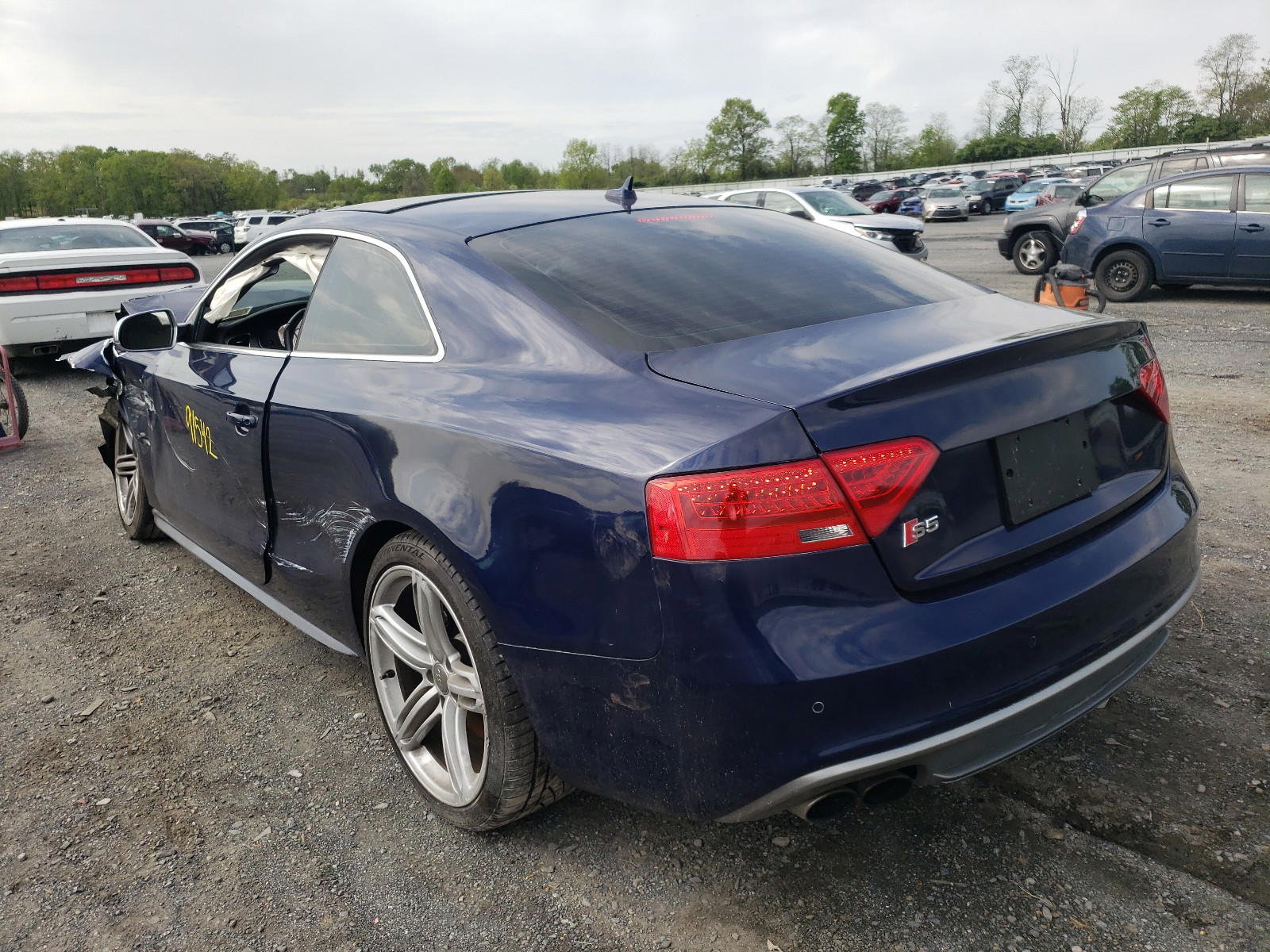 Photo 3 from auction – 2013 AUDI S5 PREMIUM with VIN WAUCGAFR9DA073918