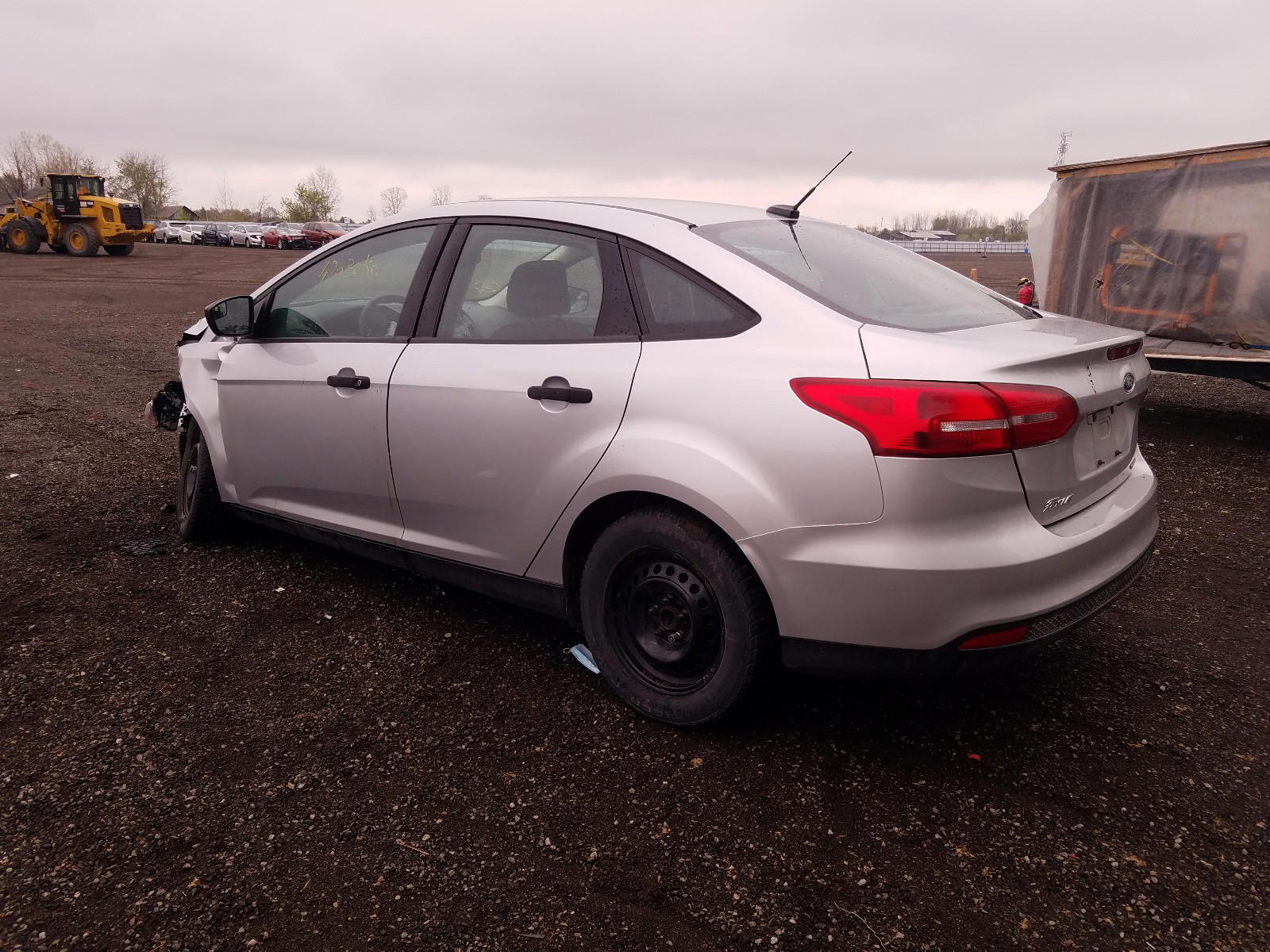 Photo 3 from auction – 2016 FORD FOCUS S with VIN 1FADP3E2XGL295602