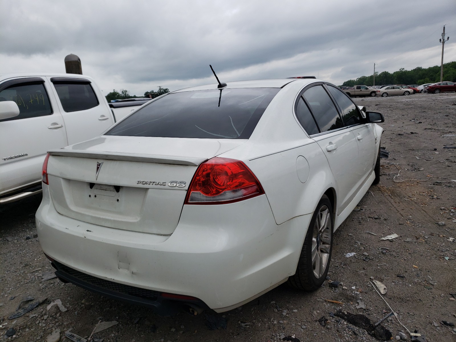 Photo 4 from auction – 2009 PONTIAC G8 with VIN 6G2ER57769L162505
