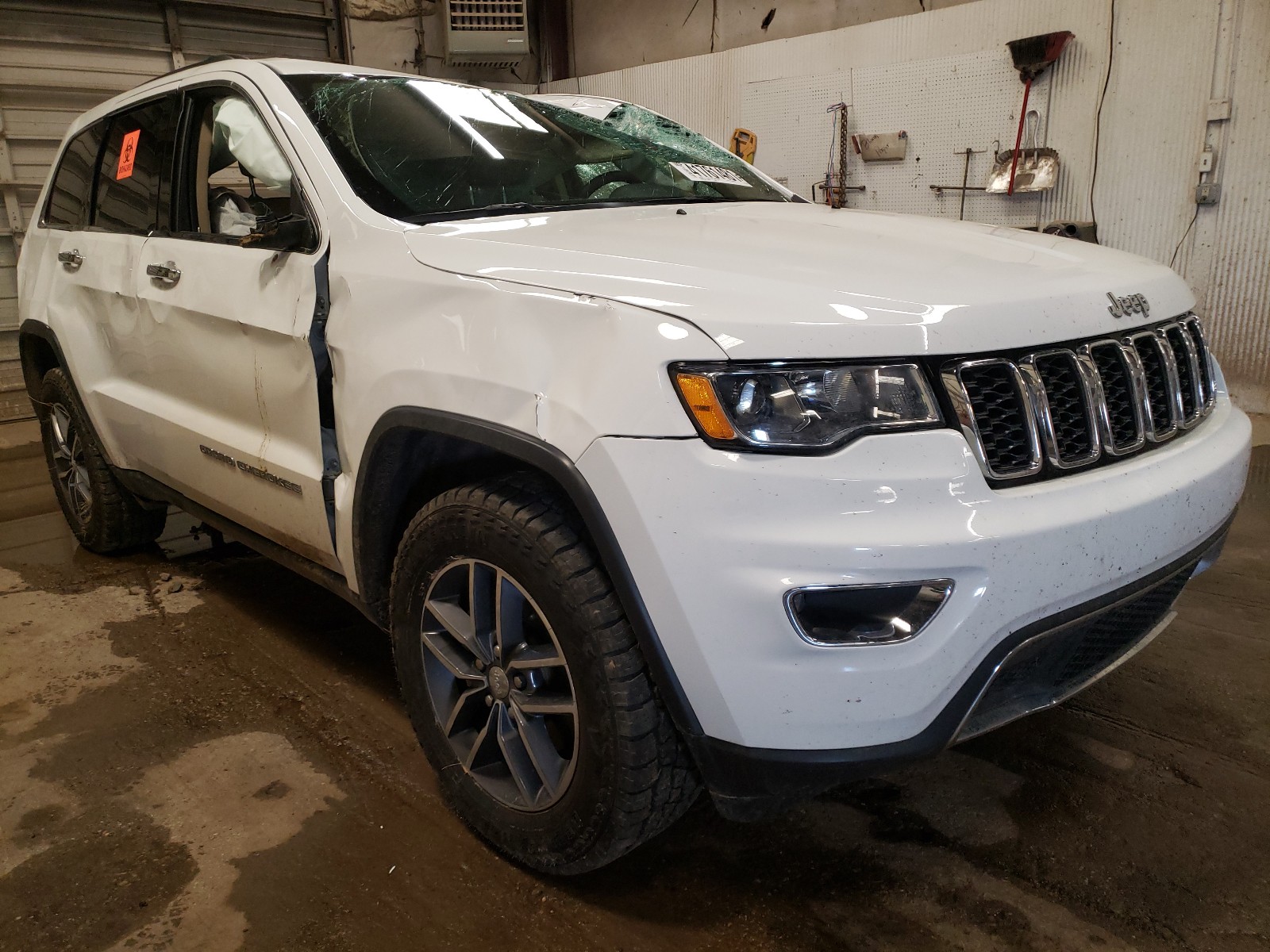 Photo 1 from auction – 2017 JEEP GRAND CHER with VIN 1C4RJFBG2HC769465