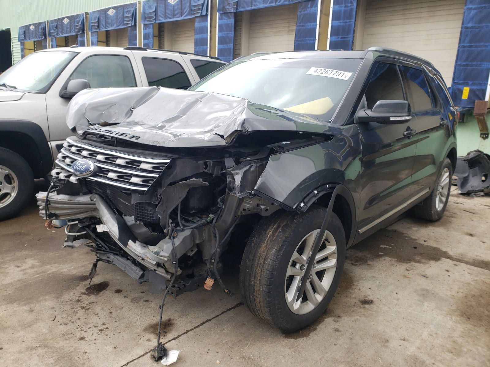 Photo 2 from auction – 2016 FORD EXPLORER X with VIN 1FM5K7DHXGGB35430