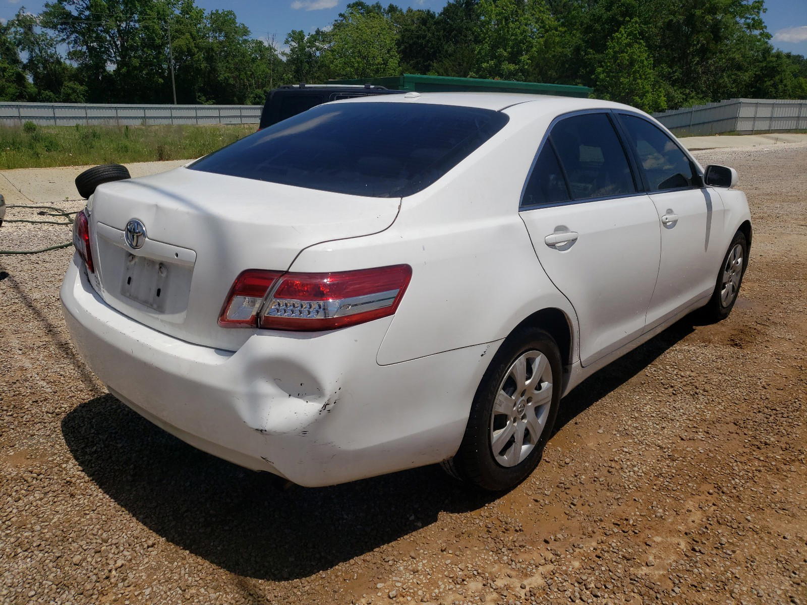 Photo 4 from auction – 2011 TOYOTA CAMRY BASE with VIN 4T1BF3EK9BU687733