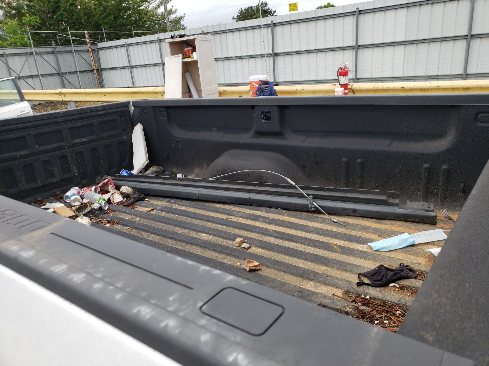 Photo 6 from auction – 2014 CHEVROLET SILVERADO with VIN 1GCNCPECXEZ382145