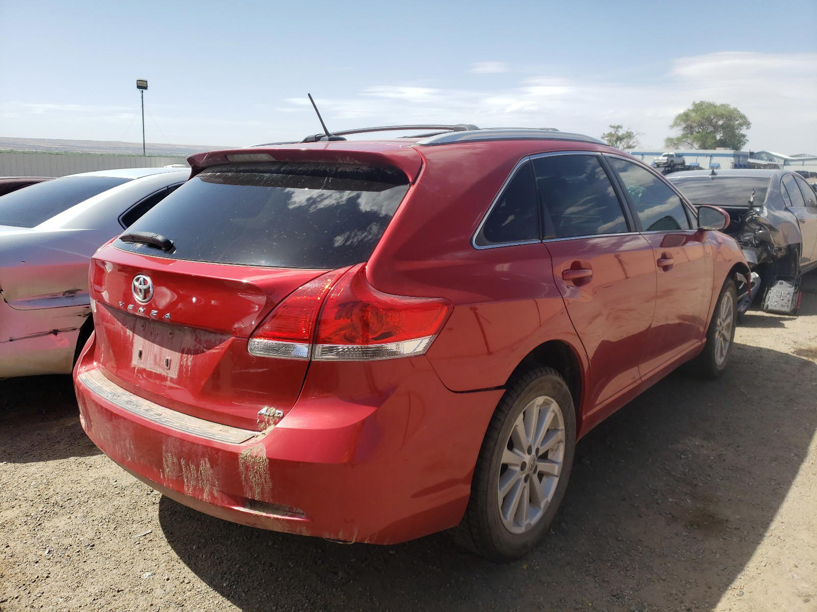 Photo 4 from auction – 2011 TOYOTA VENZA with VIN 4T3BA3BB2BU022957