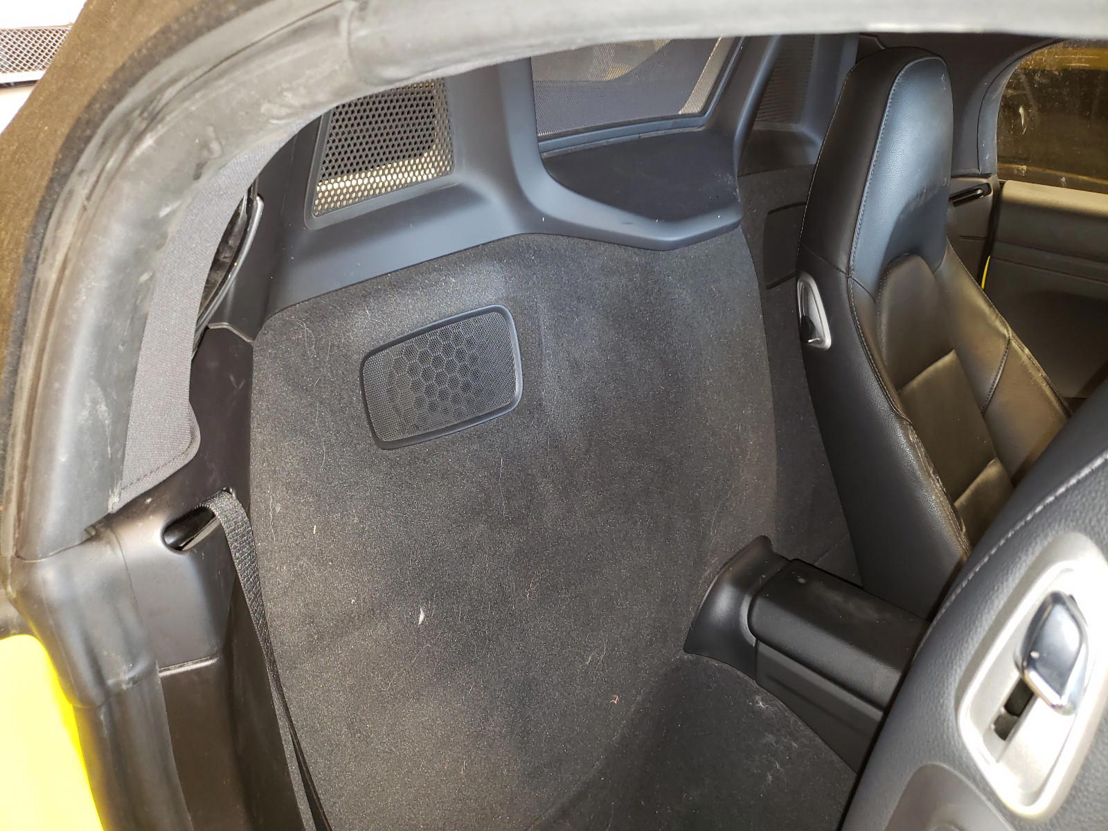 Photo 6 from auction – 2015 PORSCHE BOXSTER with VIN WP0CA2A88FS121110
