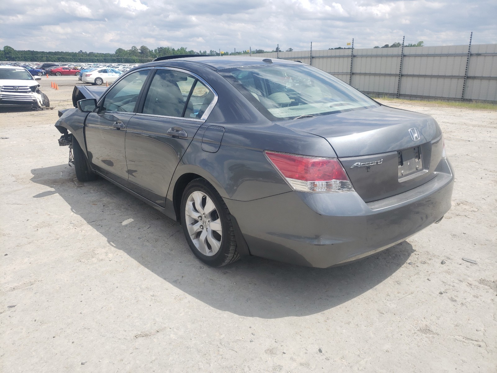 Photo 3 from auction – 2008 HONDA ACCORD with VIN 1HGCP26848A082078