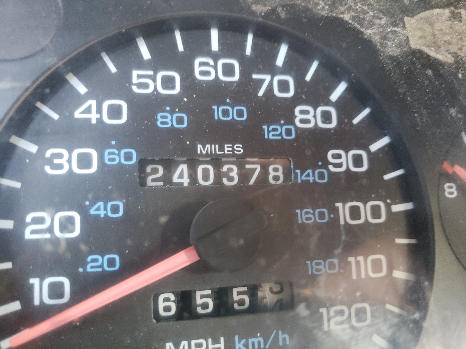 Photo 8 from auction – 1994 DODGE RAM 1500 with VIN 1B7HC16Y2RS553179