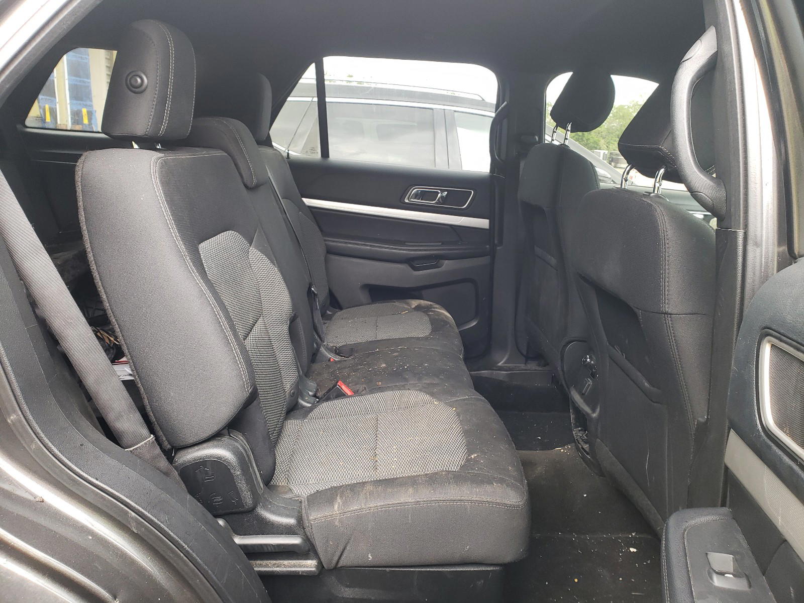 Photo 6 from auction – 2016 FORD EXPLORER X with VIN 1FM5K7DHXGGB35430