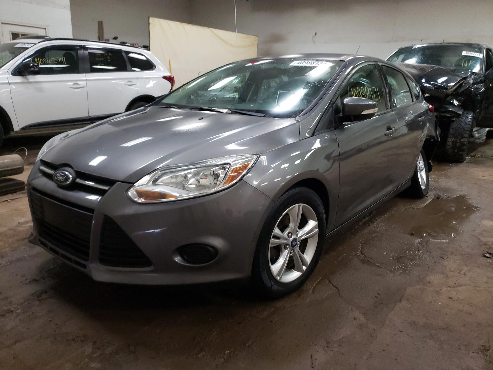 Photo 2 from auction – 2014 FORD FOCUS SE with VIN 1FADP3K2XEL206984