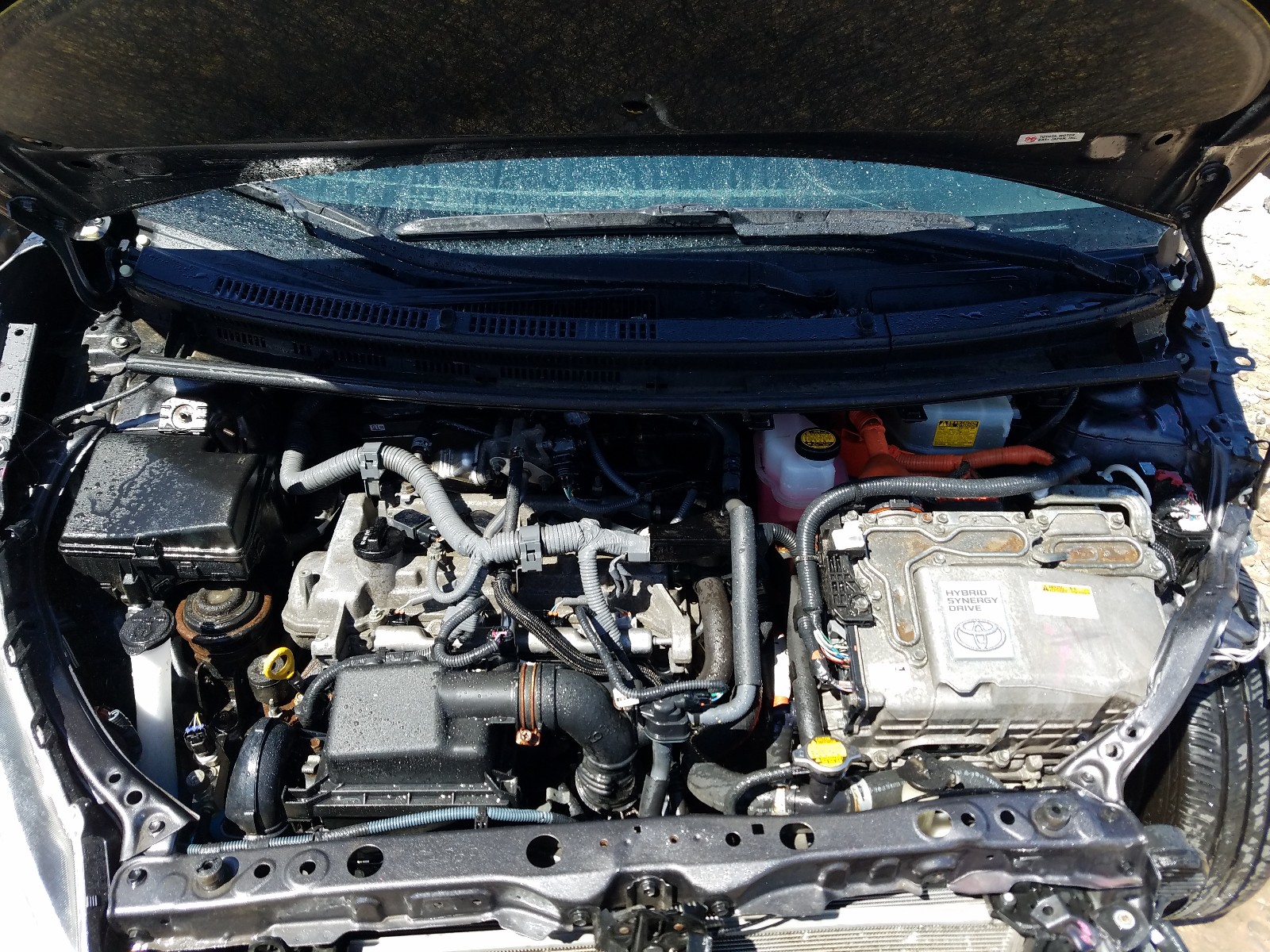Photo 7 from auction – 2013 TOYOTA PRIUS C with VIN JTDKDTB38D1044964