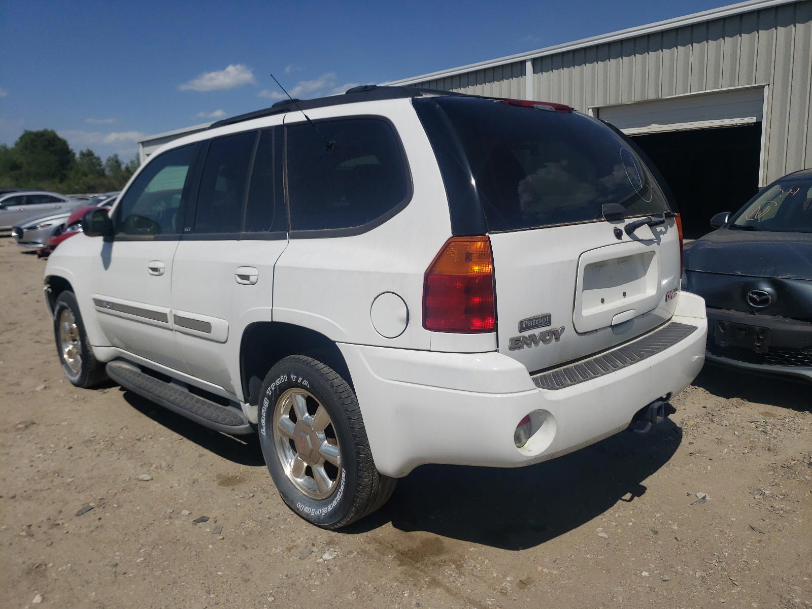 Photo 3 from auction – 2002 GMC ENVOY with VIN 1GKDT13S822460725