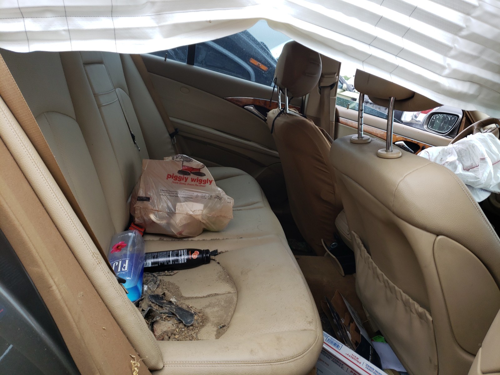 Photo 6 from auction – 2009 MERCEDES-BENZ E 350 with VIN WDBUF56X09B389644