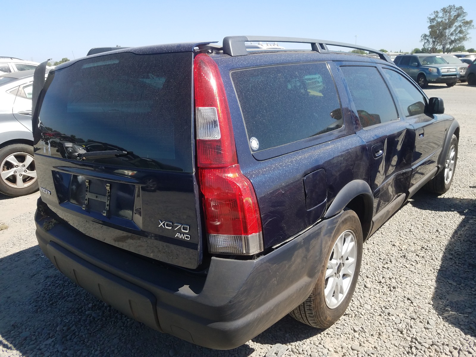 Photo 4 from auction – 2004 VOLVO XC70 with VIN YV1SZ59H341137495