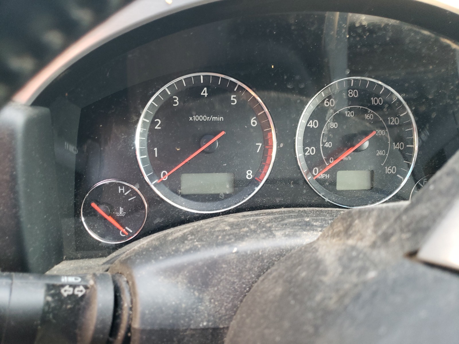 Фото 8 с аукциона – 2004 INFINITI FX35 с VIN JNRAS08W04X215768