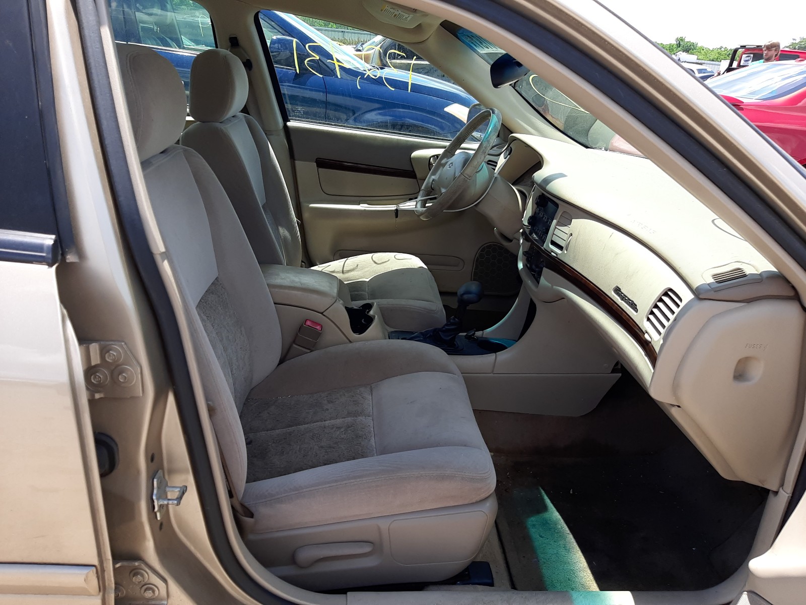 Photo 5 from auction – 2005 CHEVROLET IMPALA LS with VIN 2G1WH52K459216826