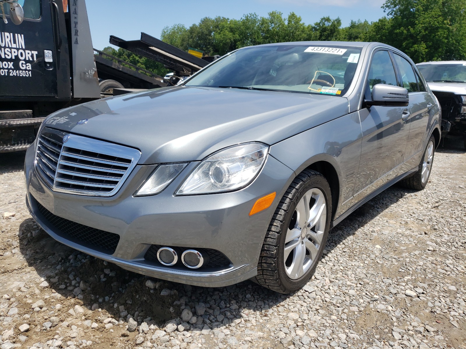 Photo 2 from auction – 2010 MERCEDES-BENZ E 350 with VIN WDDHF5GB4AA184396