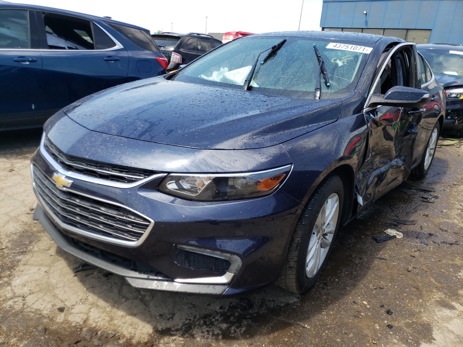 Photo 2 from auction – 2017 CHEVROLET MALIBU LT with VIN 1G1ZE5ST7HF126760