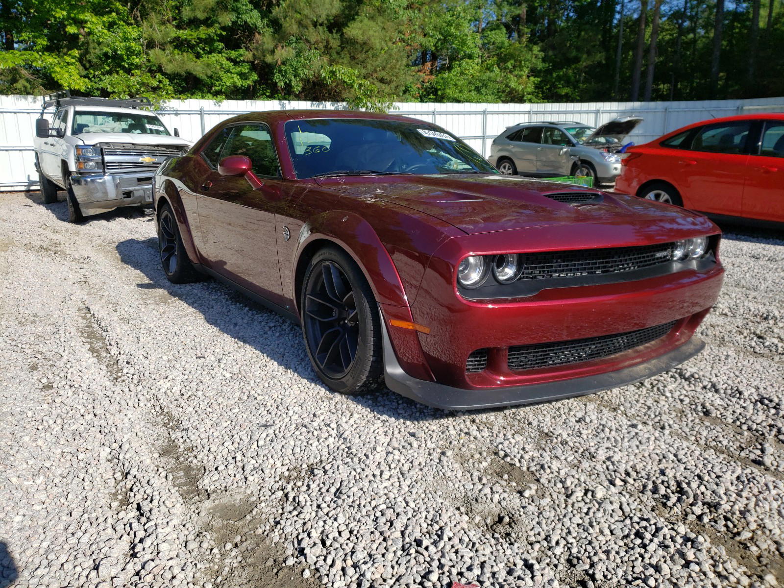 DODGE CHALLENGER 2018 with VIN 2C3CDZC98JH127709 - Photo from auction