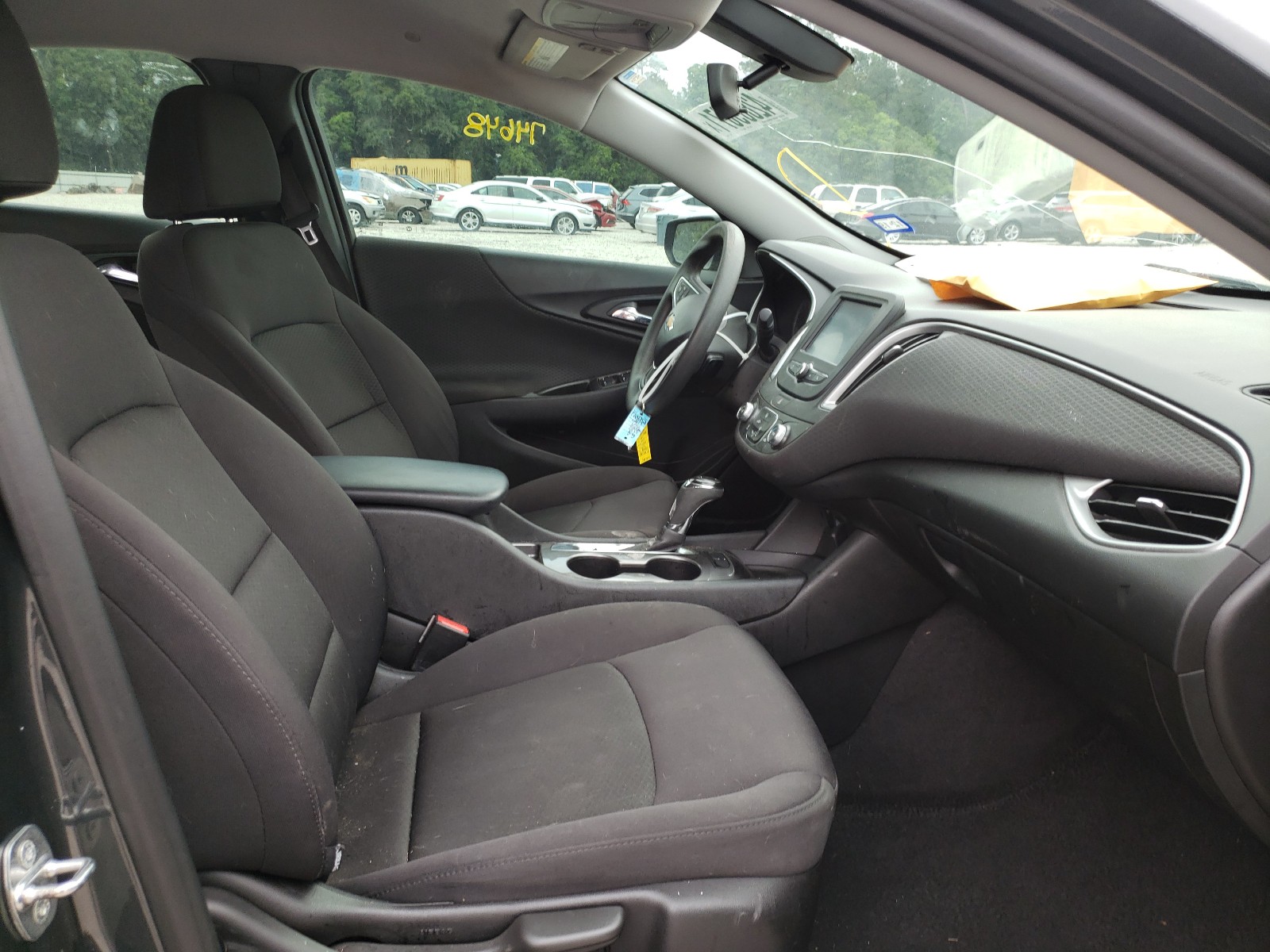 Photo 5 from auction – 2017 CHEVROLET MALIBU LS with VIN 1G1ZB5STXHF164850