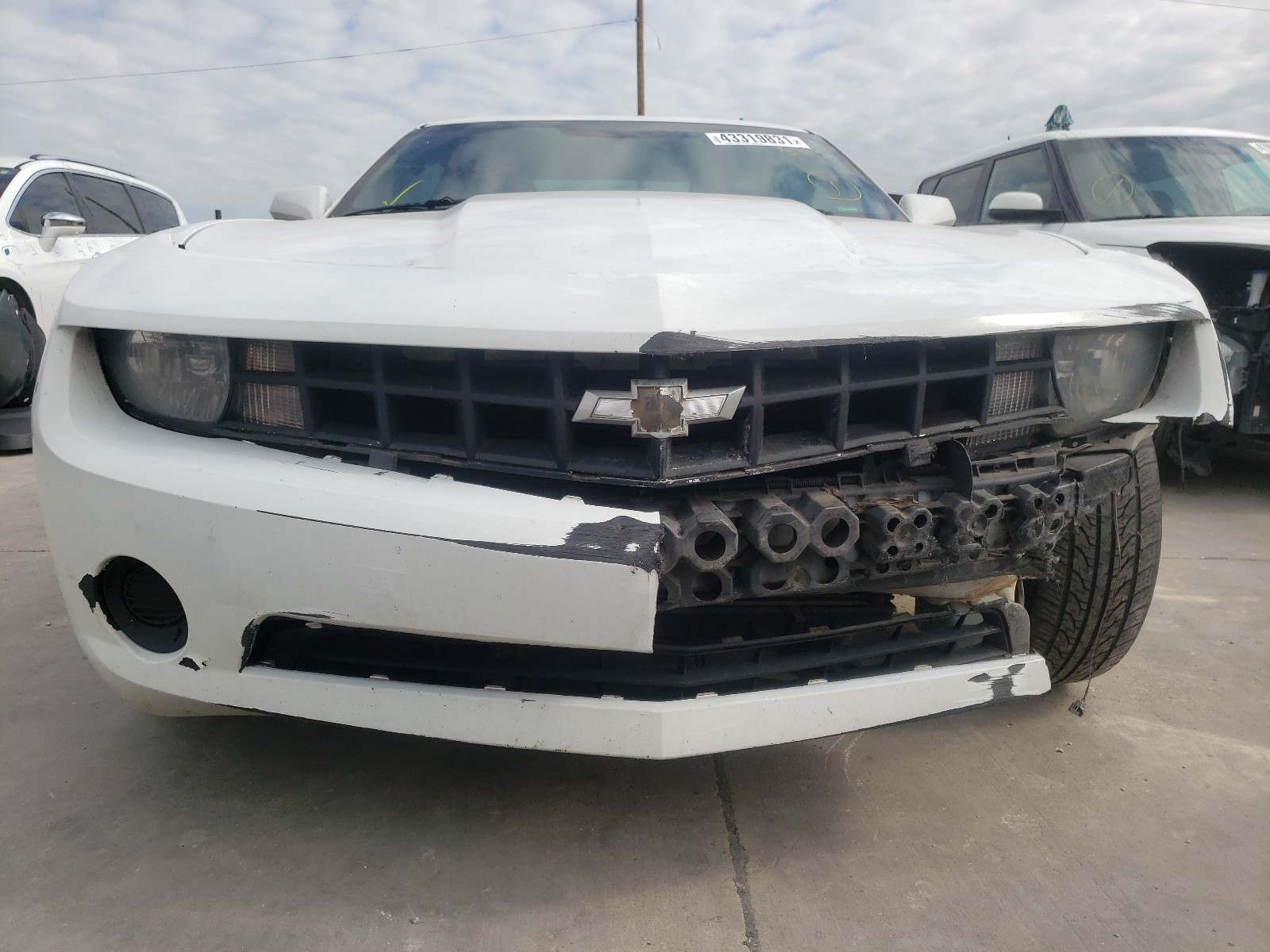 Photo 9 from auction – 2013 CHEVROLET CAMARO LS with VIN 2G1FA1E3XD9166854