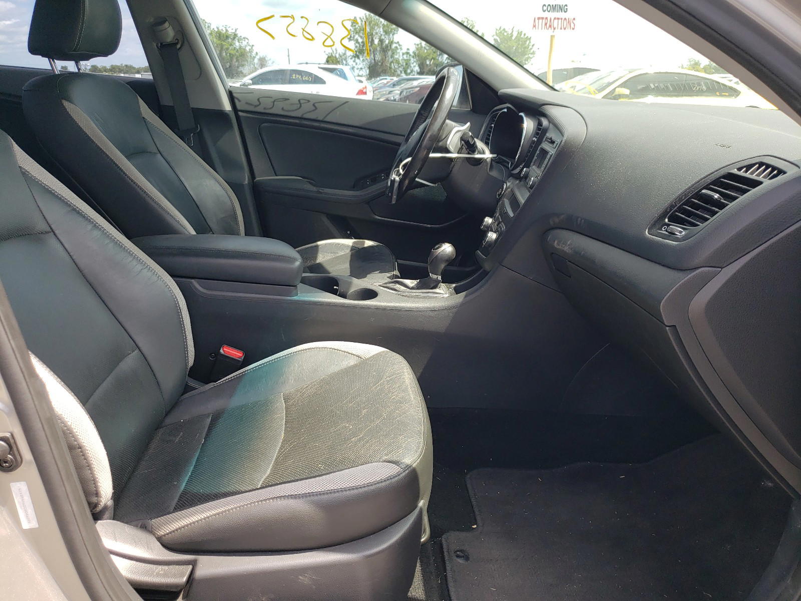 Photo 5 from auction – 2012 KIA OPTIMA SX with VIN 5XXGR4A62CG046091