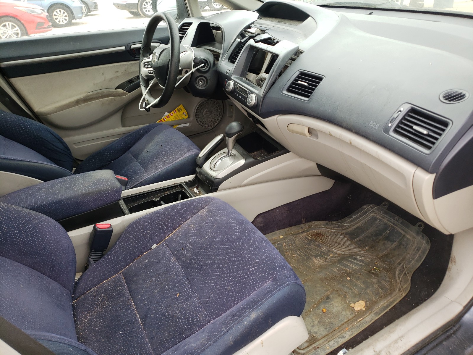 Photo 5 from auction – 2006 HONDA CIVIC HYBR with VIN JHMFA36226S009070