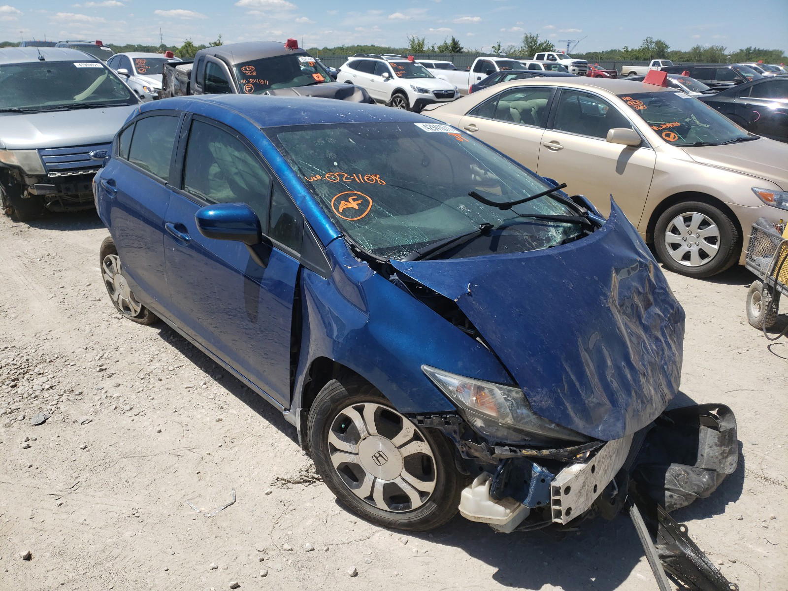 HONDA CIVIC LX 2014 with VIN 19XFB2F54EE024108 - Photo from auction