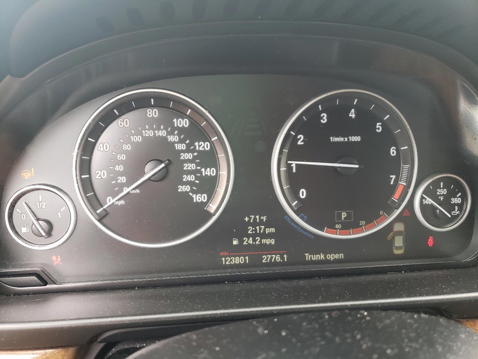 Photo 18 from auction – 2012 BMW 535 XI with VIN WBAFU7C57CDU57719