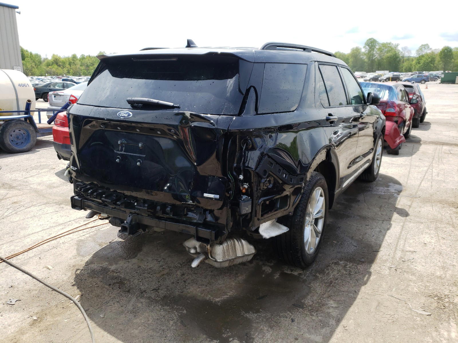 Photo 4 from auction – 2020 FORD EXPLORER X with VIN 1FMSK8DH2LGC97779