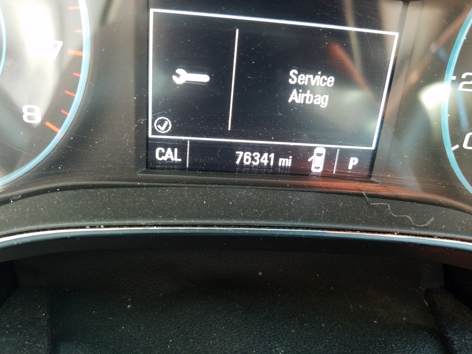 Photo 8 from auction – 2016 CHEVROLET CRUZE LS with VIN 1G1BC5SM4G7301250