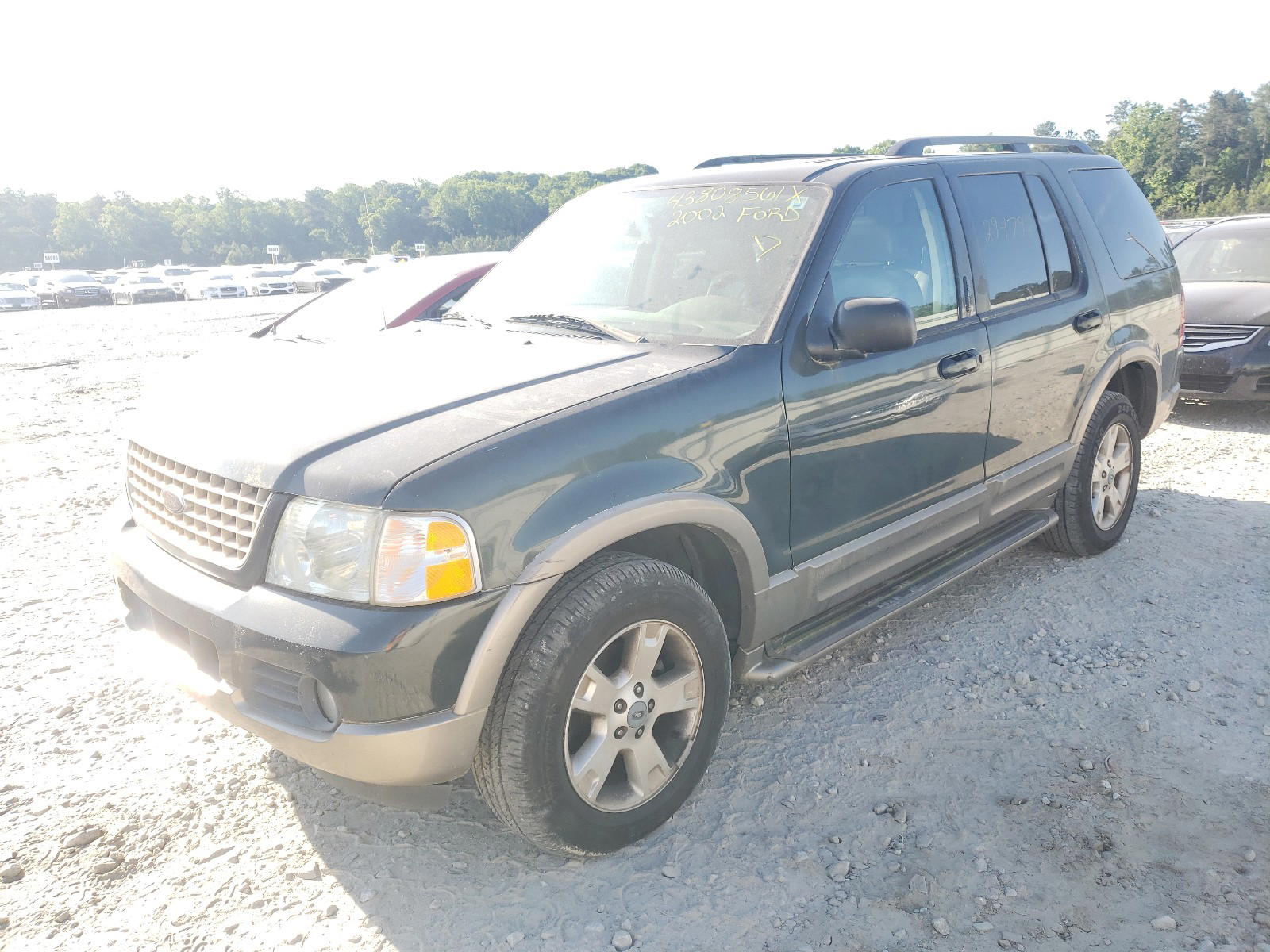 Photo 2 from auction – 2003 FORD EXPLORER E with VIN 1FMZU74W33UA82060