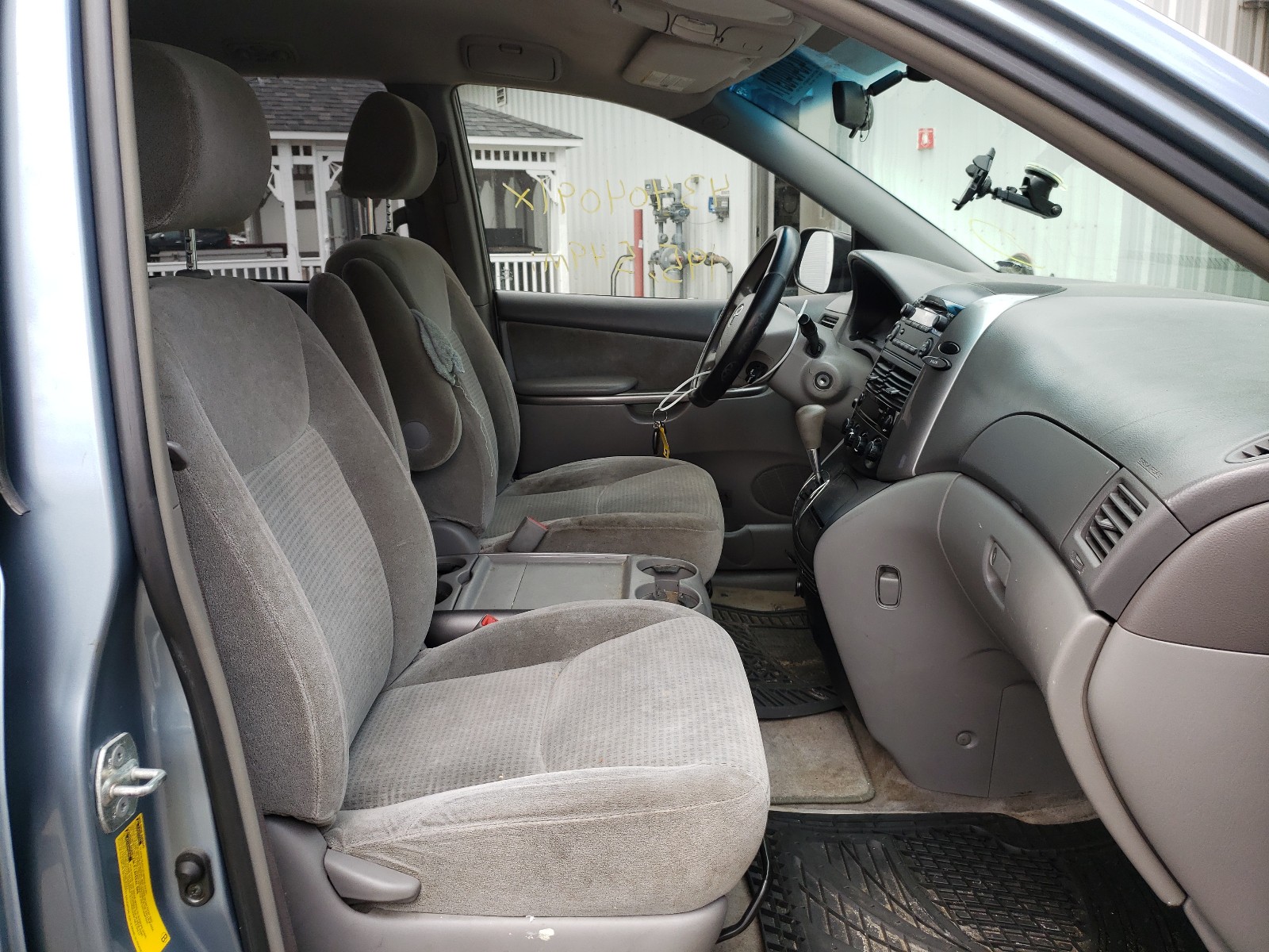 Photo 5 from auction – 2006 TOYOTA SIENNA CE with VIN 5TDZA23C76S576261