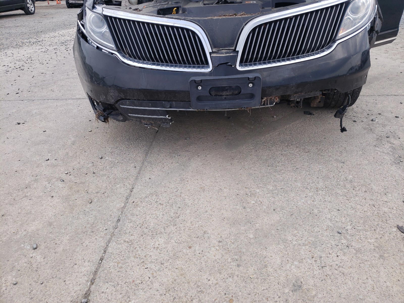 Photo 10 from auction – 2015 LINCOLN MKS with VIN 1LNHL9DK9FG605706