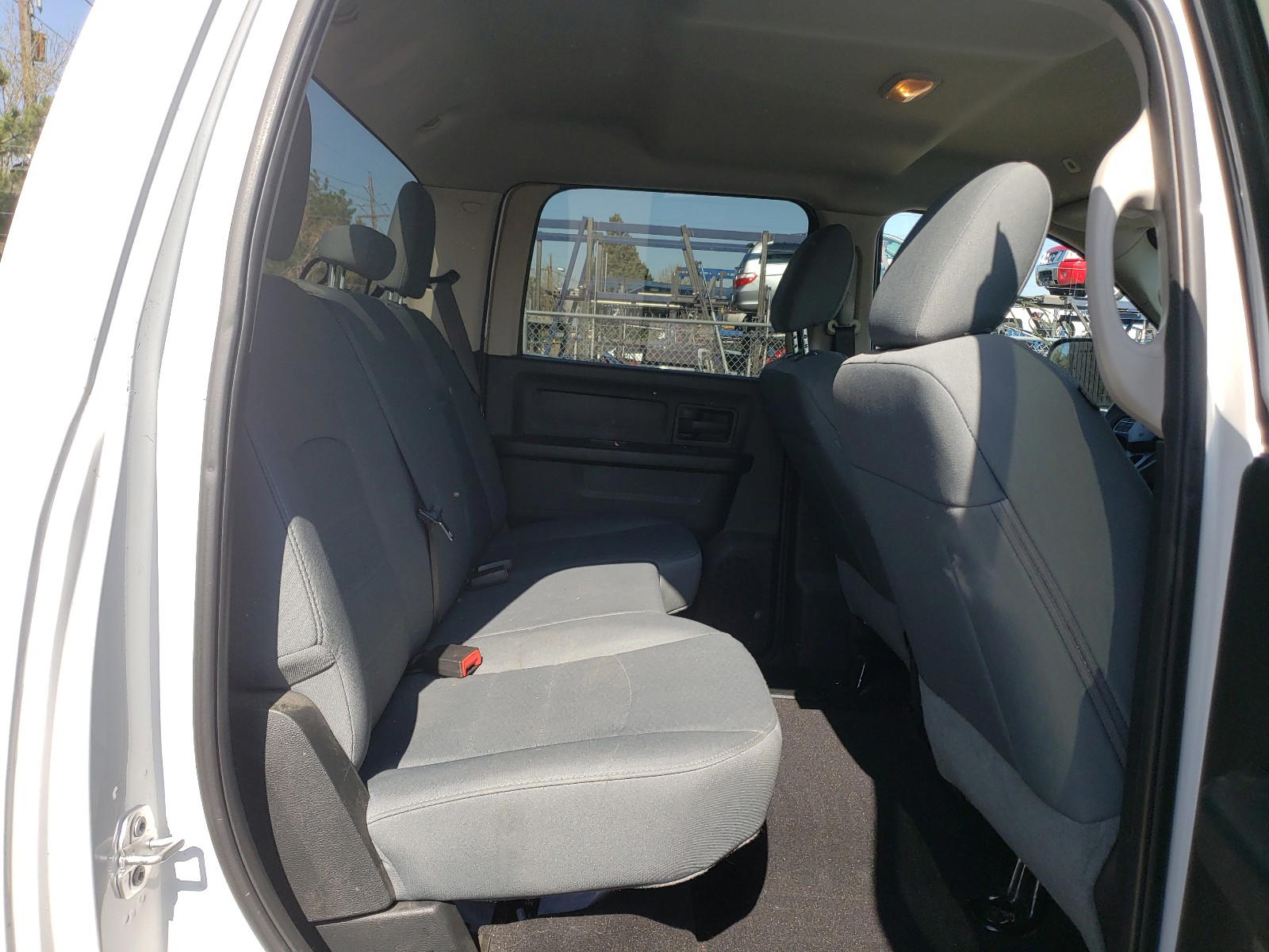 Photo 6 from auction – 2018 RAM 2500 ST with VIN 3C6UR5CJ7JG256245