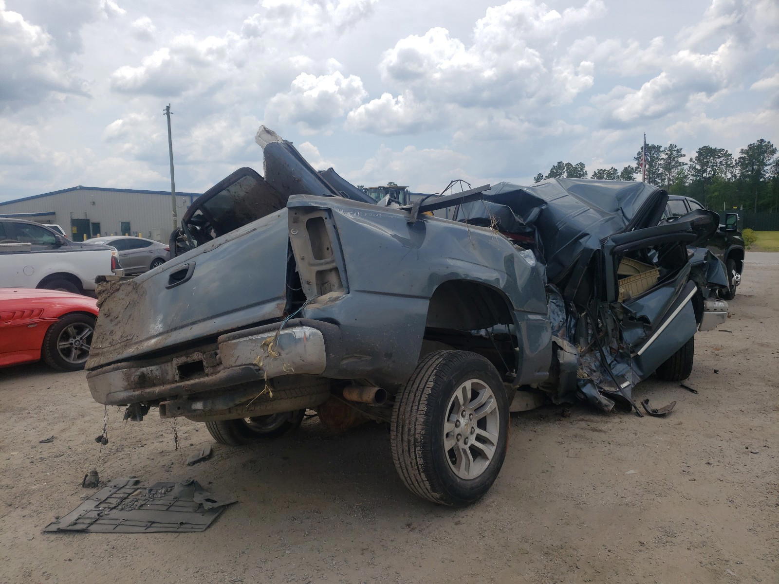 Photo 4 from auction – 2007 CHEVROLET SILVERADO with VIN 2GCEC13V871108665