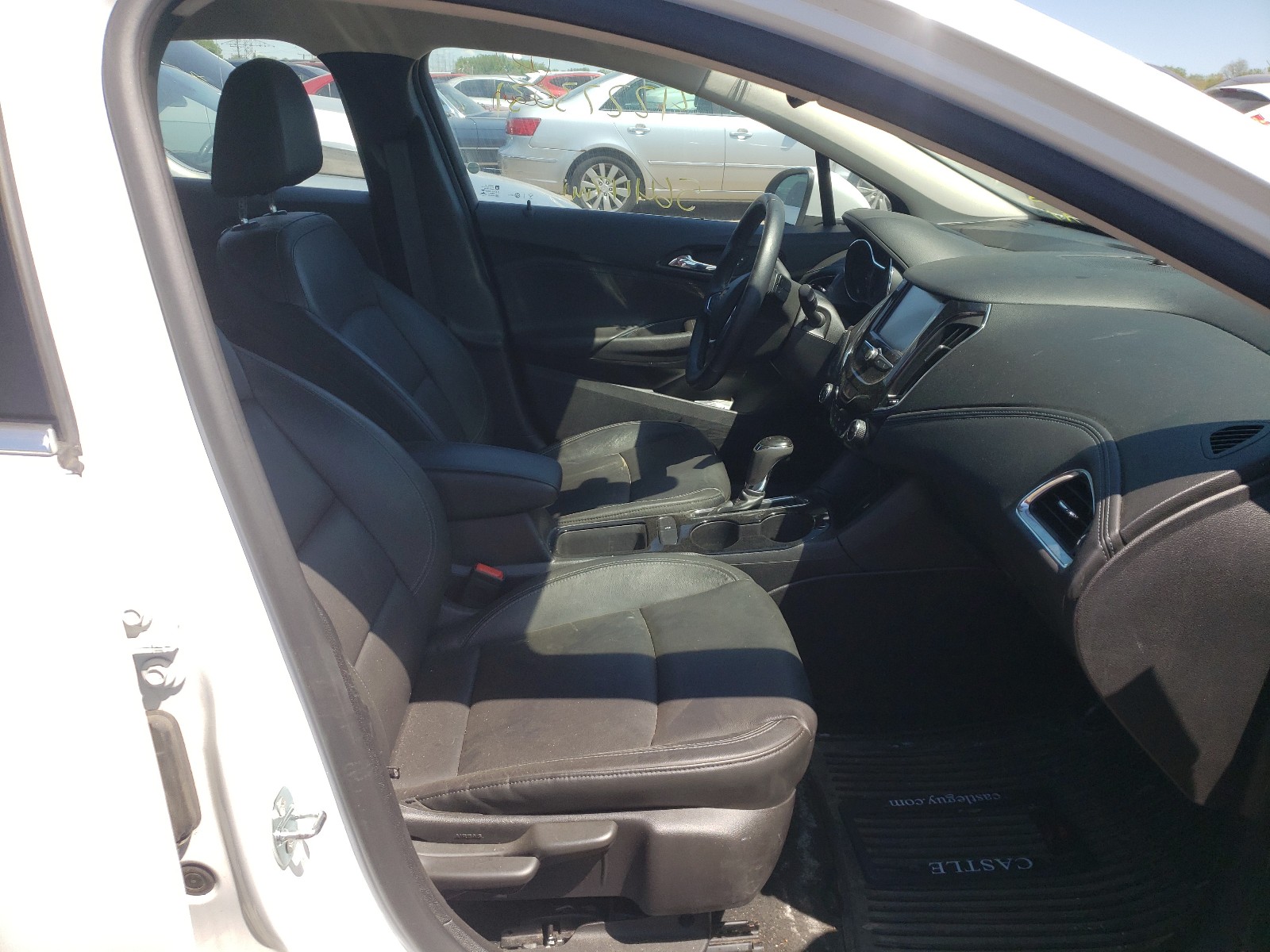 Photo 5 from auction – 2017 CHEVROLET CRUZE PREM with VIN 1G1BF5SM5H7130971