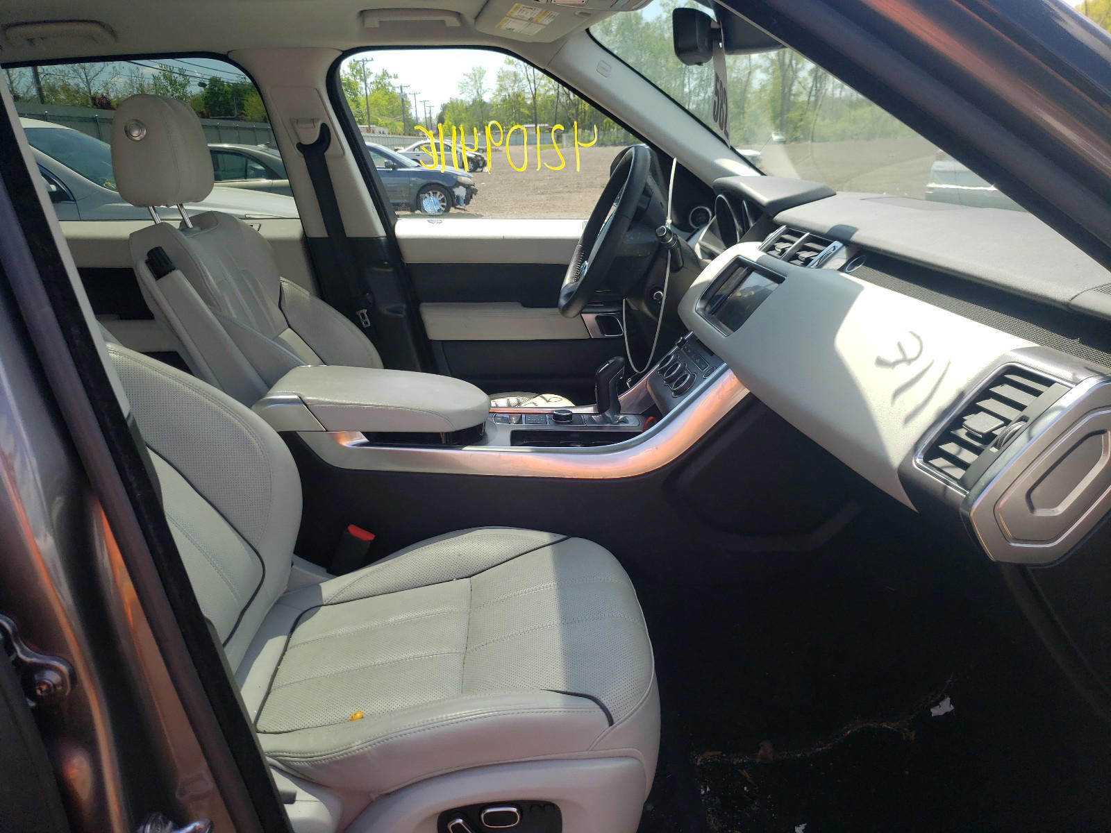 Photo 5 from auction – 2014 LAND ROVER RANGE ROVE with VIN SALWR2WF0EA334045