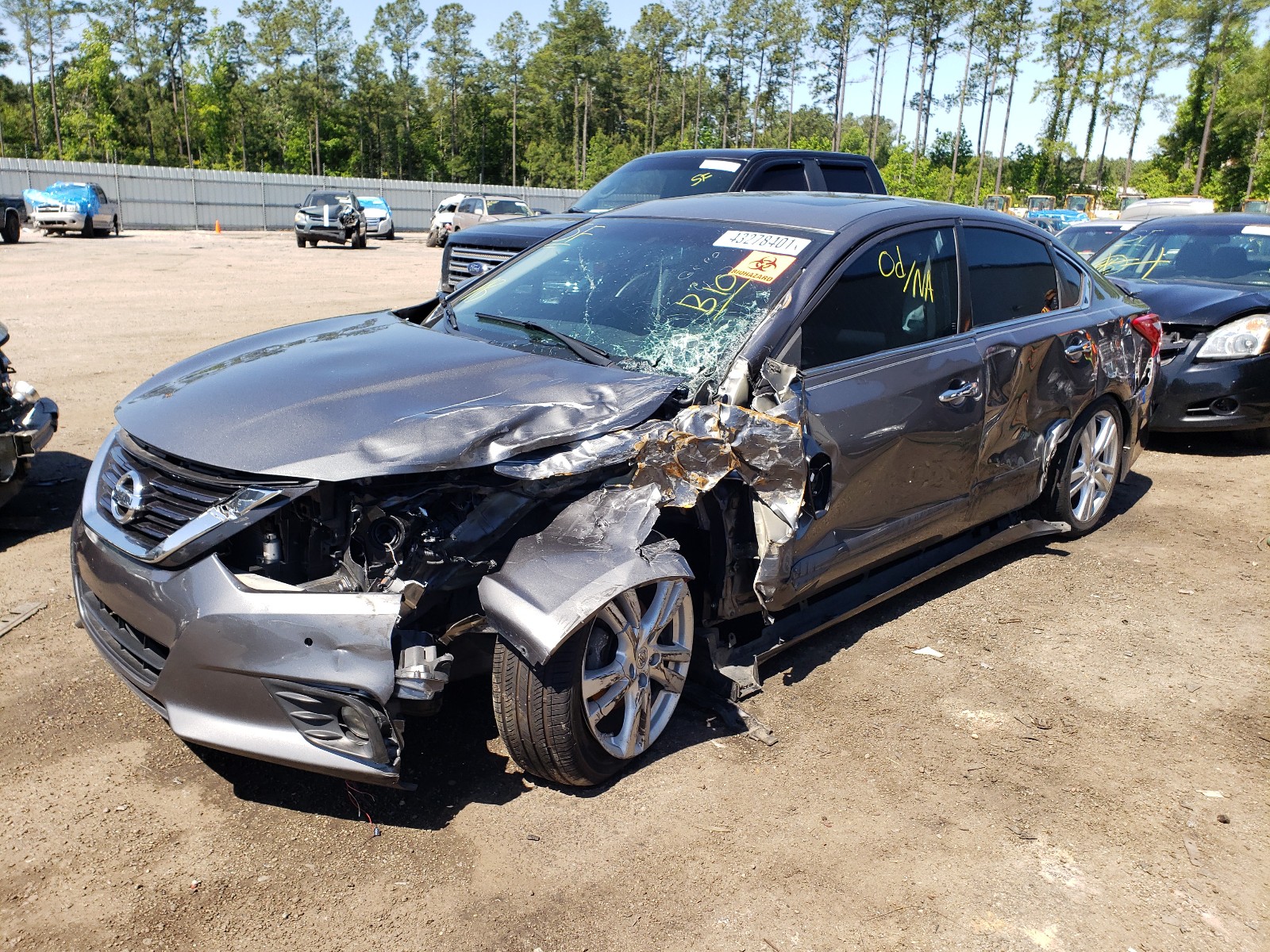 Photo 2 from auction – 2017 NISSAN ALTIMA 3.5 with VIN 1N4BL3AP9HC205958