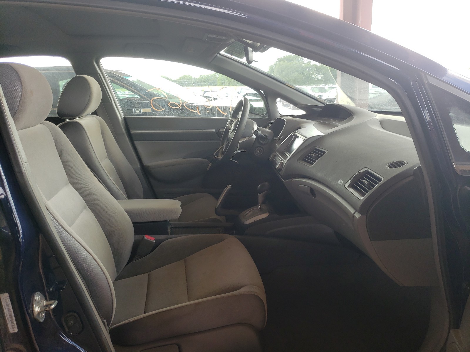 Photo 5 from auction – 2008 HONDA CIVIC EX with VIN 1HGFA16868L048026