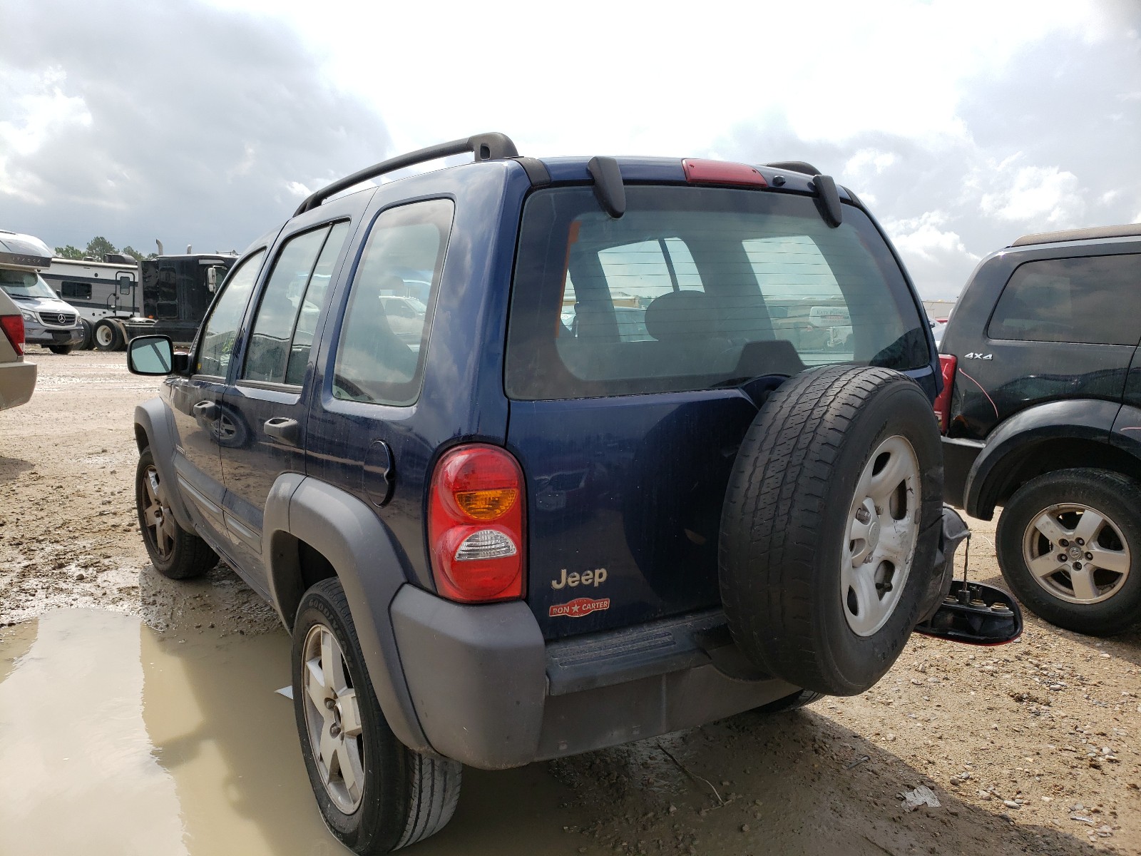 Photo 3 from auction – 2003 JEEP LIBERTY SP with VIN 1J4GK48K73W719666