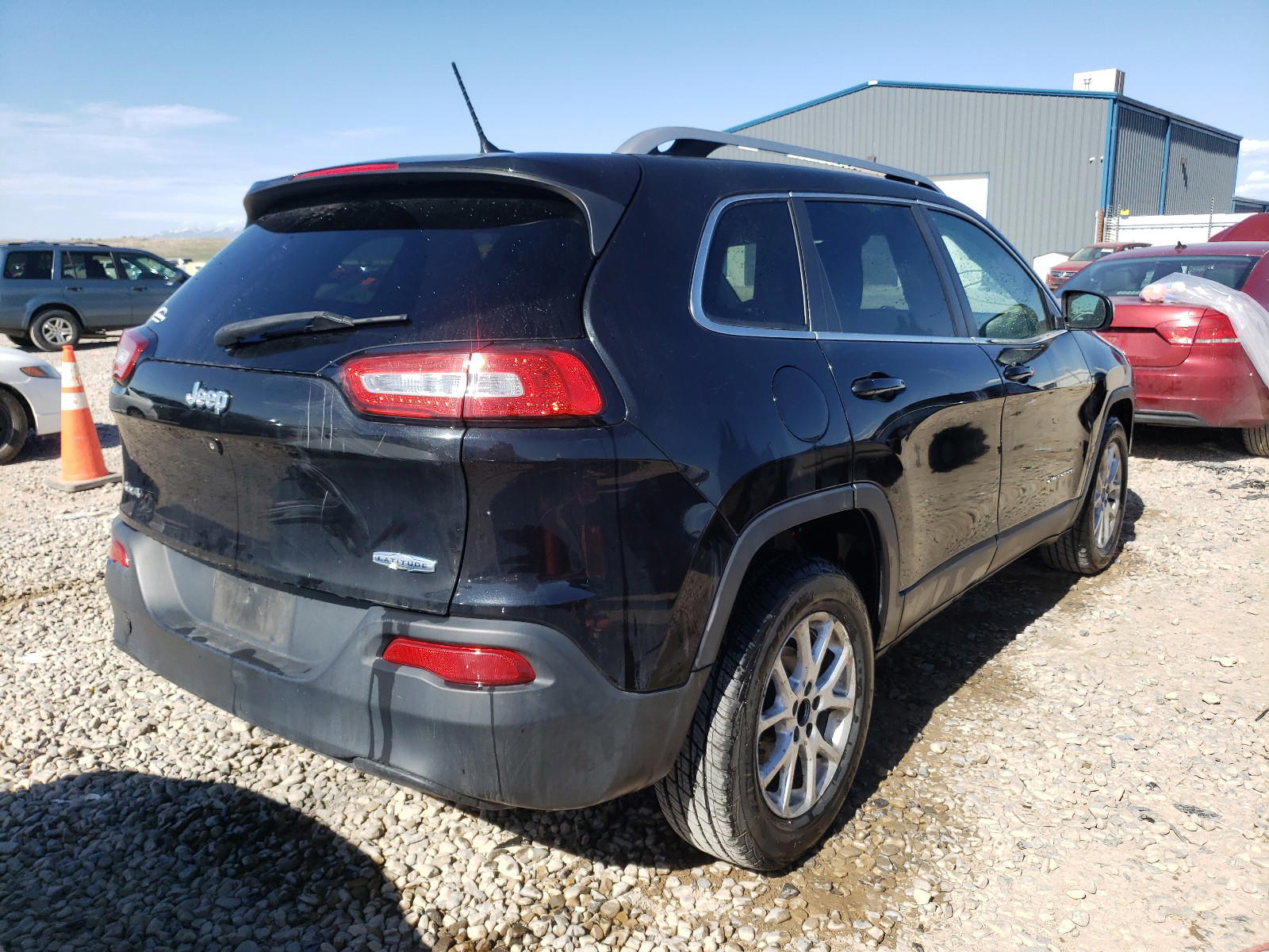 Photo 4 from auction – 2014 JEEP CHEROKEE L with VIN 1C4PJMCB9EW220158