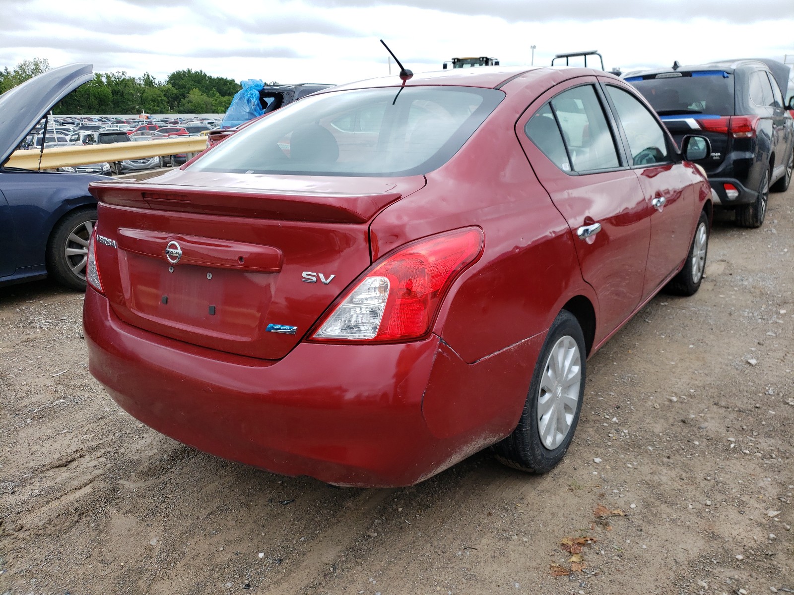 Photo 4 from auction – 2014 NISSAN VERSA S with VIN 3N1CN7AP9EL825454