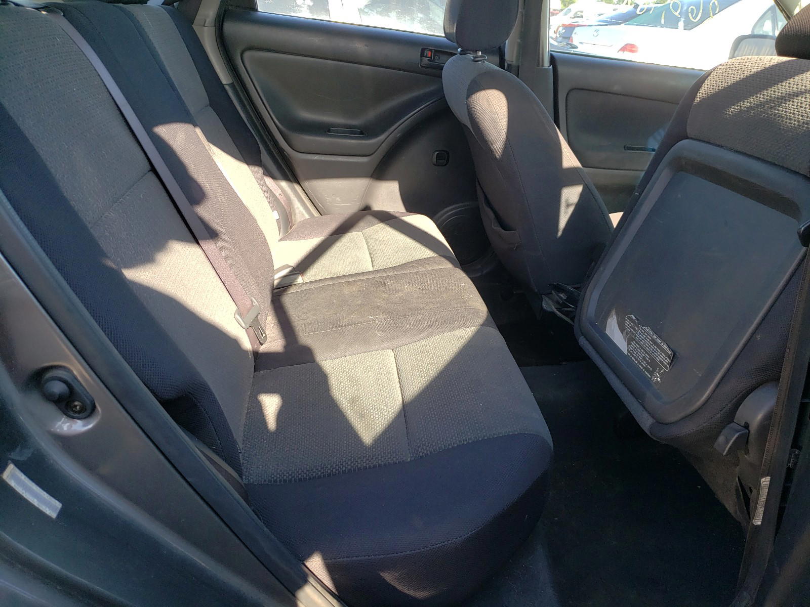 Photo 6 from auction – 2004 TOYOTA COROLLA MA with VIN 2T1KR32E84C242359