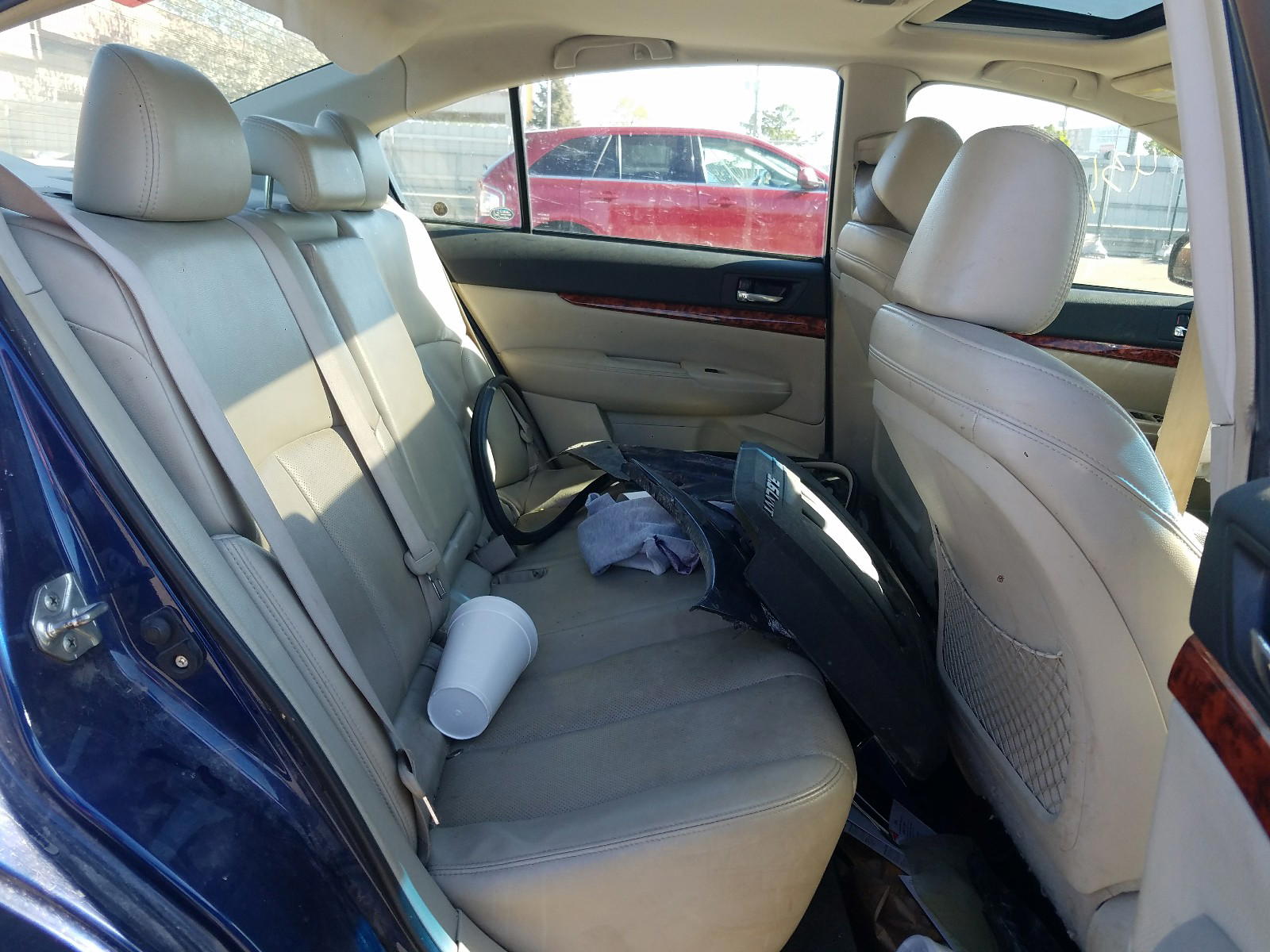 Photo 6 from auction – 2010 SUBARU LEGACY 2.5 with VIN 4S3BMBL61A3224337