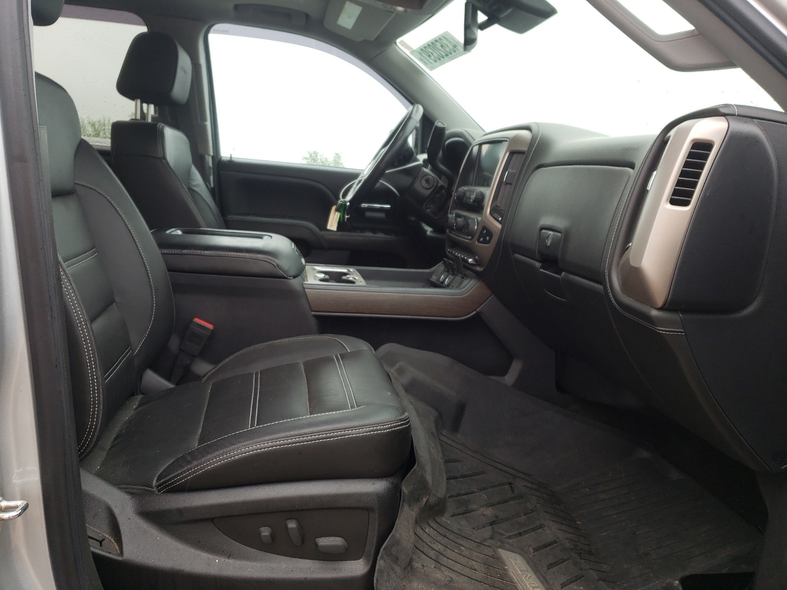 Photo 5 from auction – 2018 GMC SIERRA K15 with VIN 3GTU2PEJ6JG233898