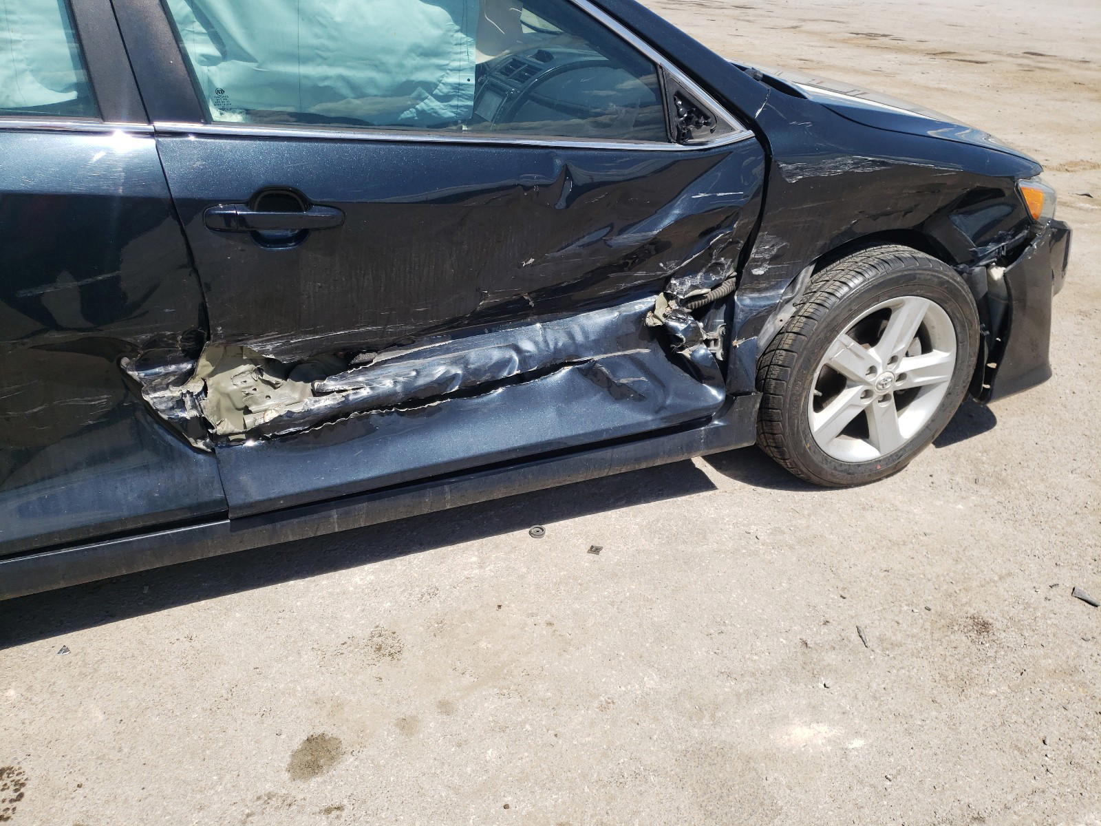 Photo 9 from auction – 2012 TOYOTA CAMRY BASE with VIN 4T1BF1FKXCU526196
